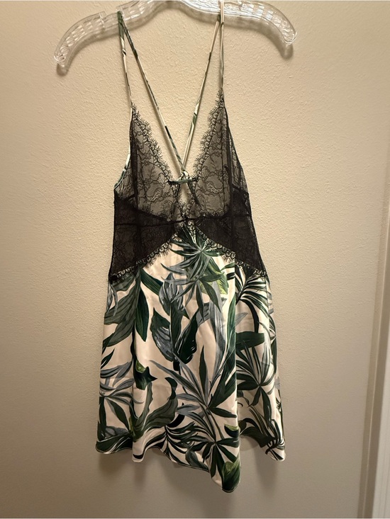 Victoria's Secret Other - Victoria’s Secret Lace Plunge Slip Size Sm P Champagne Palm Print Satin Lingerie